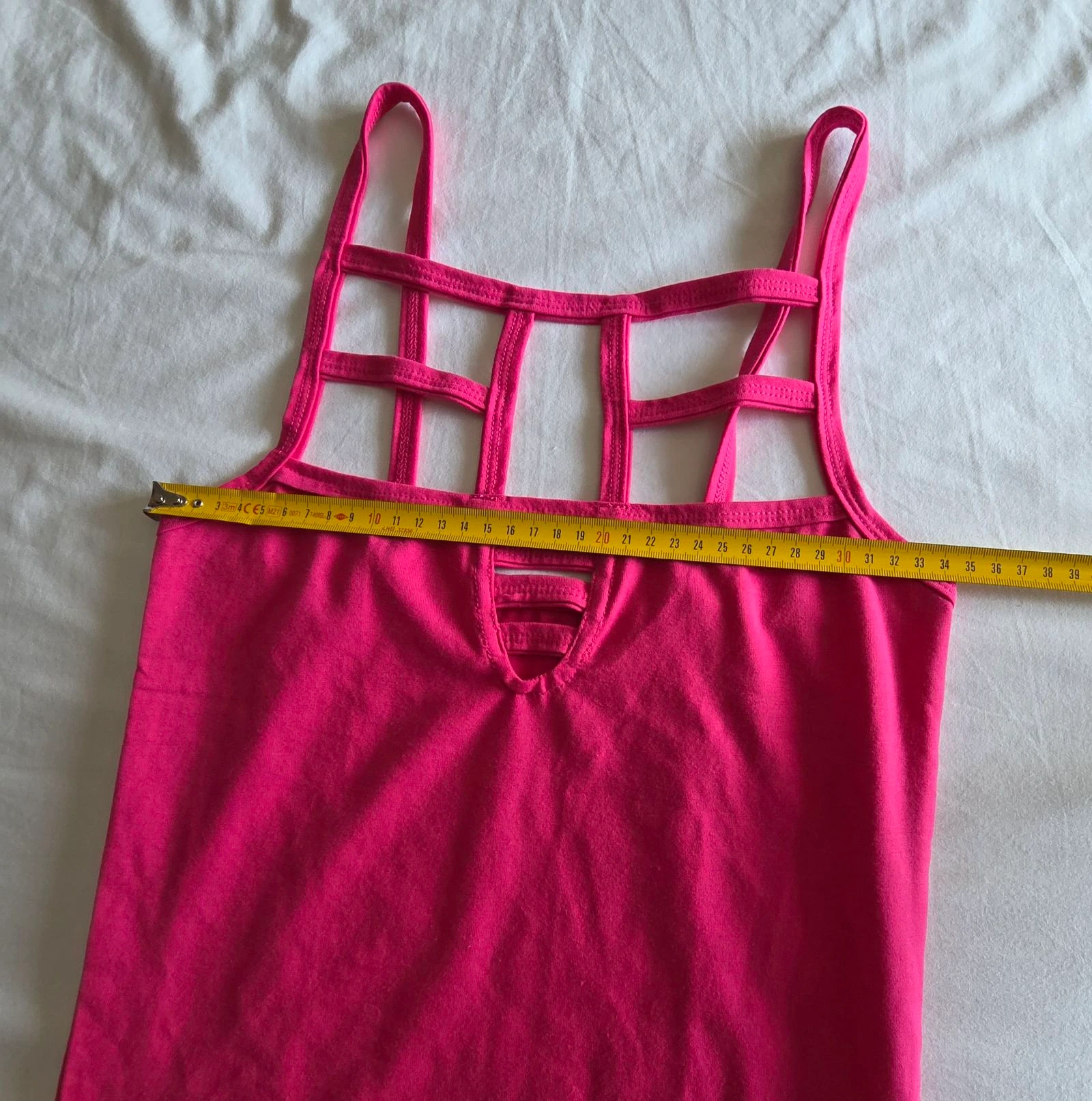 Débardeur rosa fuchsia S 36 top agujereado con tirantes y correas – photo 8